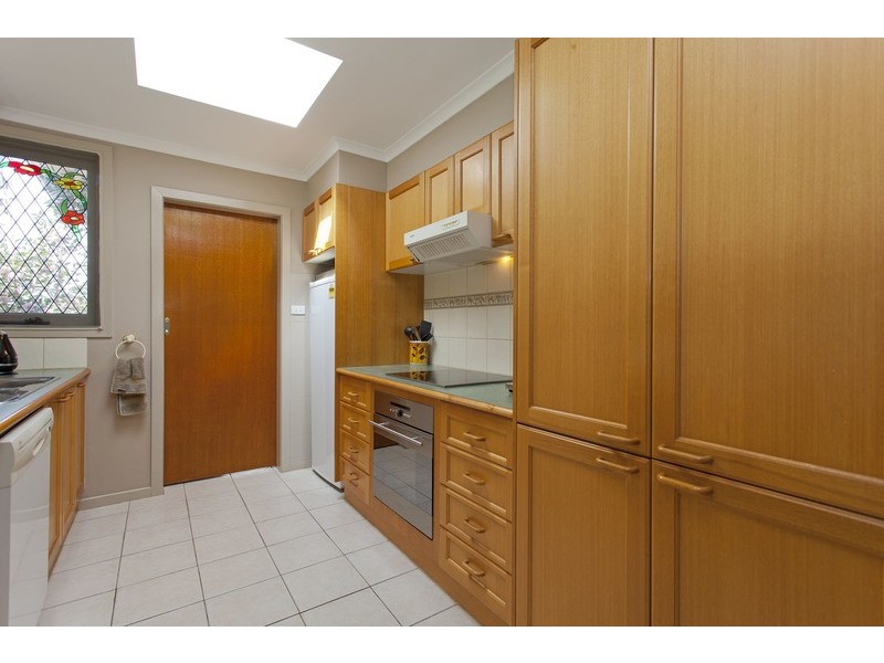 15 Barton Drive, Baranduda VIC 3691