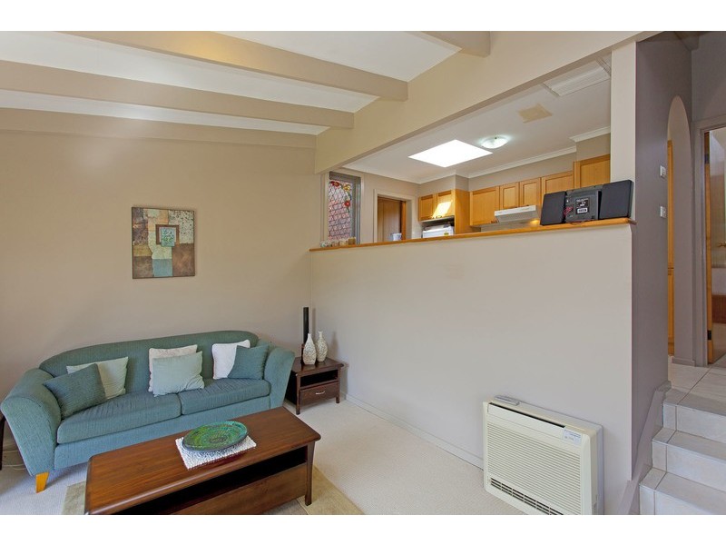 15 Barton Drive, Baranduda VIC 3691