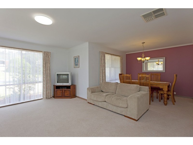 1 Cook Place, Wodonga VIC 3690