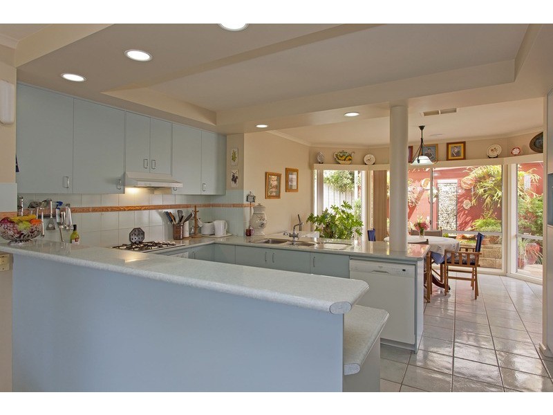 37 Falcon Circuit, Wodonga VIC 3690