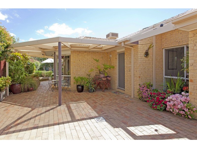 37 Falcon Circuit, Wodonga VIC 3690