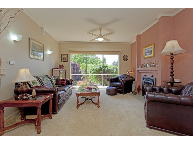 37 Falcon Circuit, Wodonga VIC 3690
