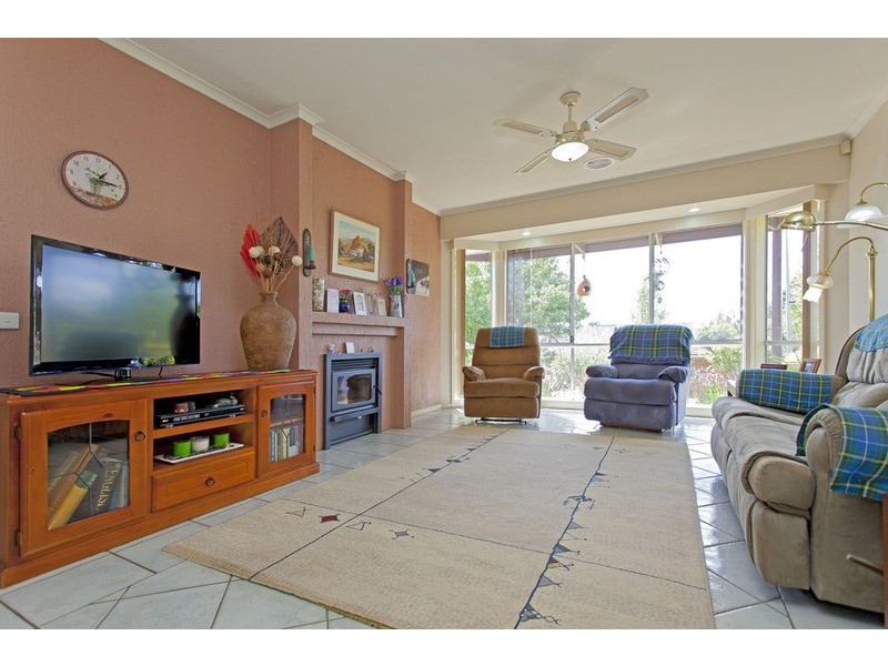 37 Falcon Circuit, Wodonga VIC 3690