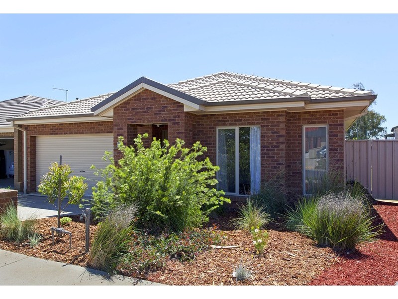 38 Castleton Street, Wodonga VIC 3690