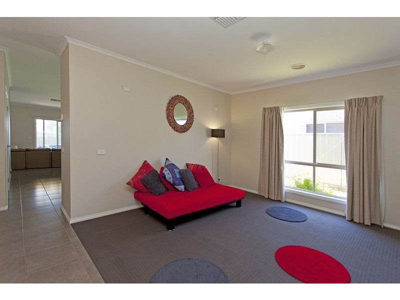 38 Castleton Street, Wodonga VIC 3690