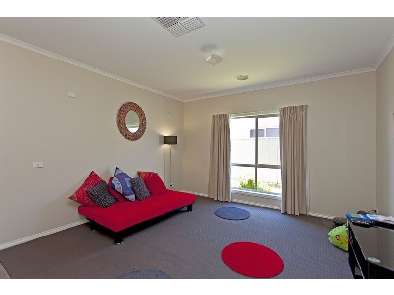 38 Castleton Street, Wodonga VIC 3690