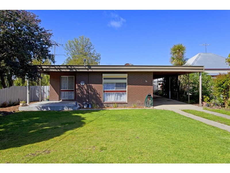 26 High Street, Chiltern VIC 3683