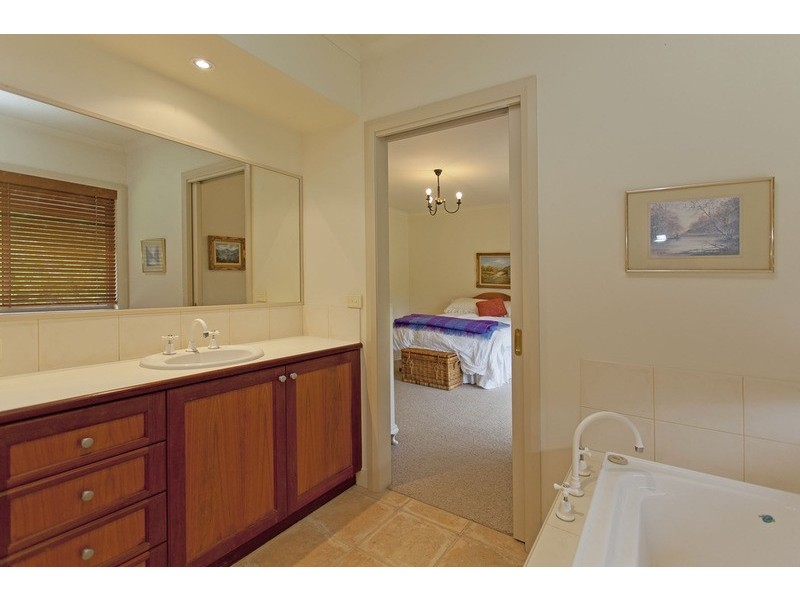 301 Felltimber Creek Road, Wodonga VIC 3690