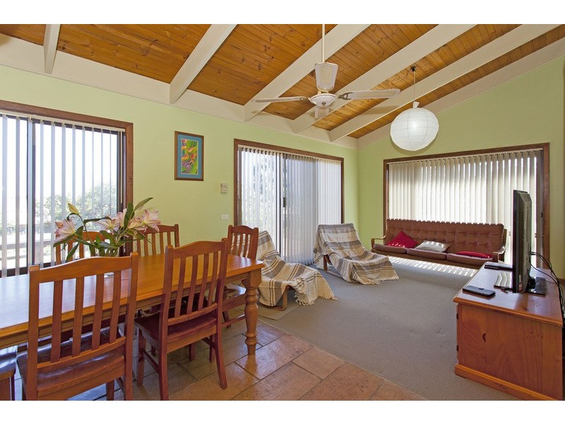 1 Hilltop Court, Wodonga VIC 3690