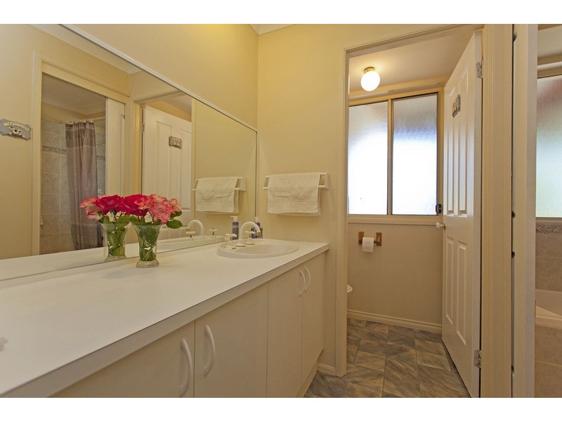 33-35 Albert Road, Chiltern VIC 3683