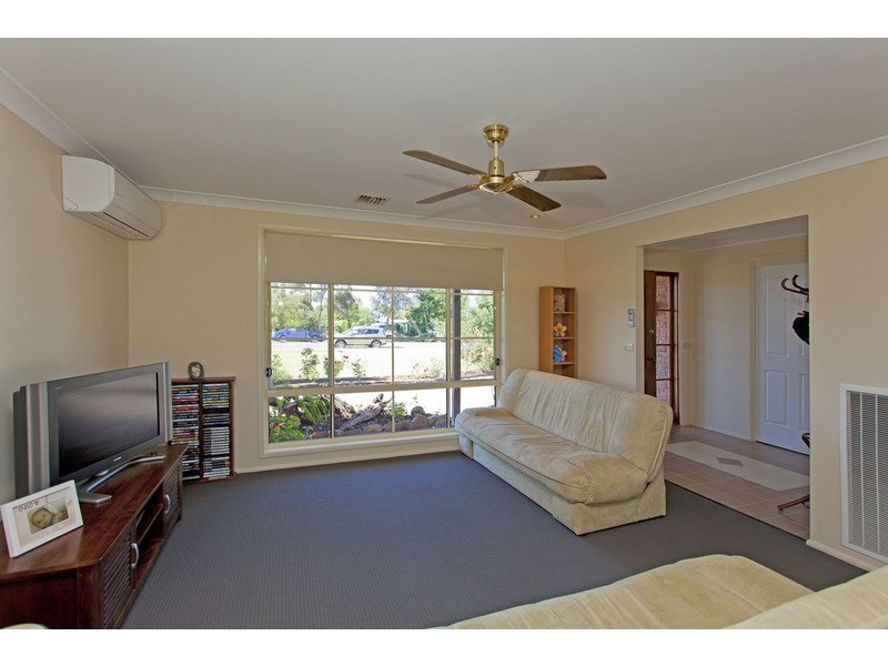 33-35 Albert Road, Chiltern VIC 3683