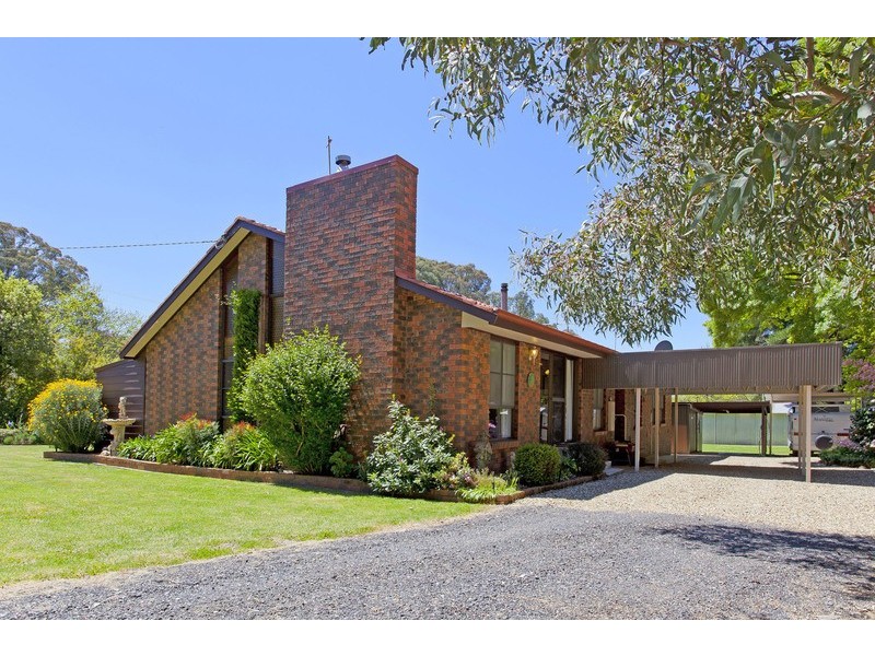 785 Stanley Road, Stanley VIC 3747