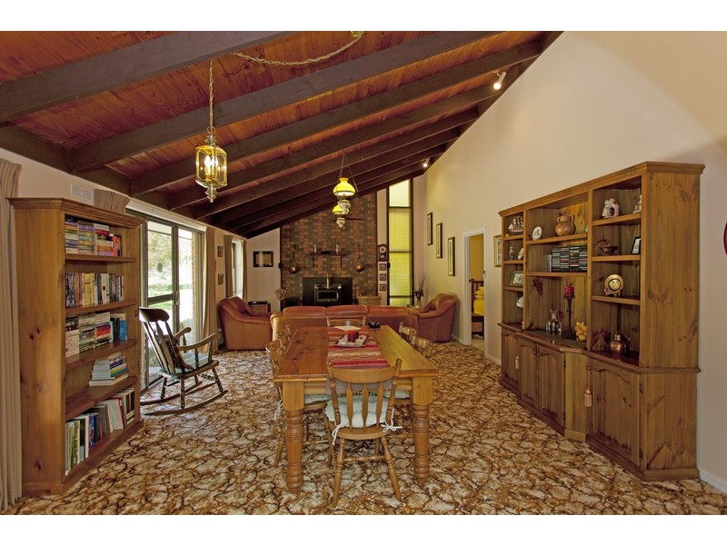 785 Stanley Road, Stanley VIC 3747