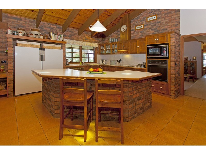 13 Echidna Court, Baranduda VIC 3691