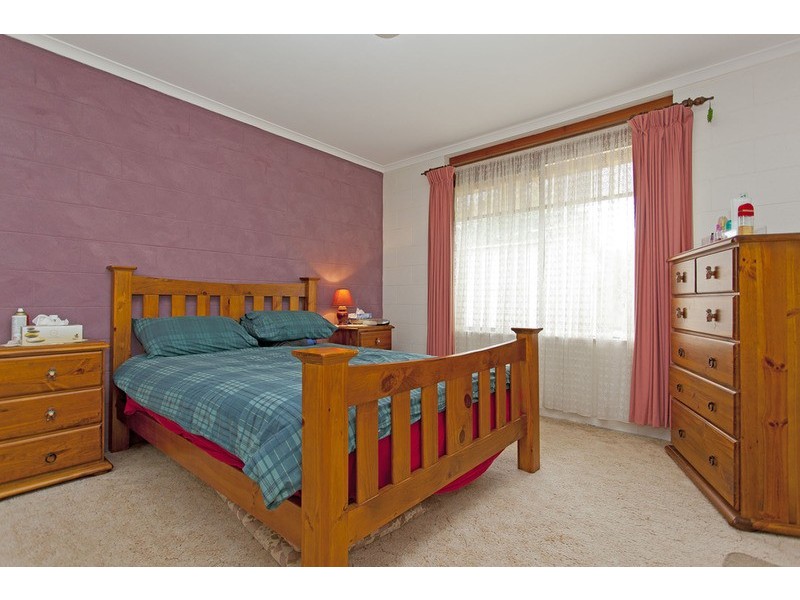 2/6 Skerry Street, Chiltern VIC 3683