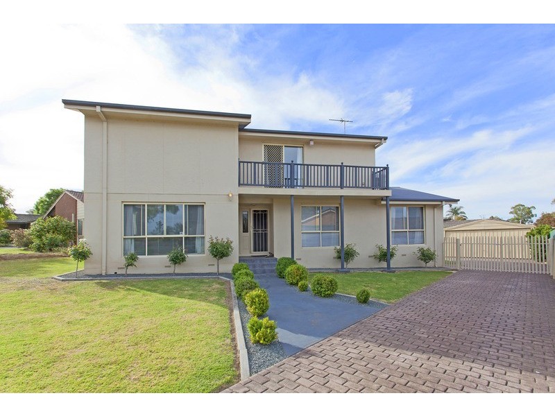 40 Buffalo  Crescent, Thurgoona NSW 2640