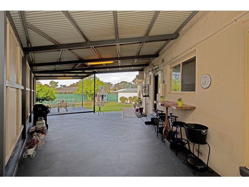 40 Buffalo  Crescent, Thurgoona NSW 2640