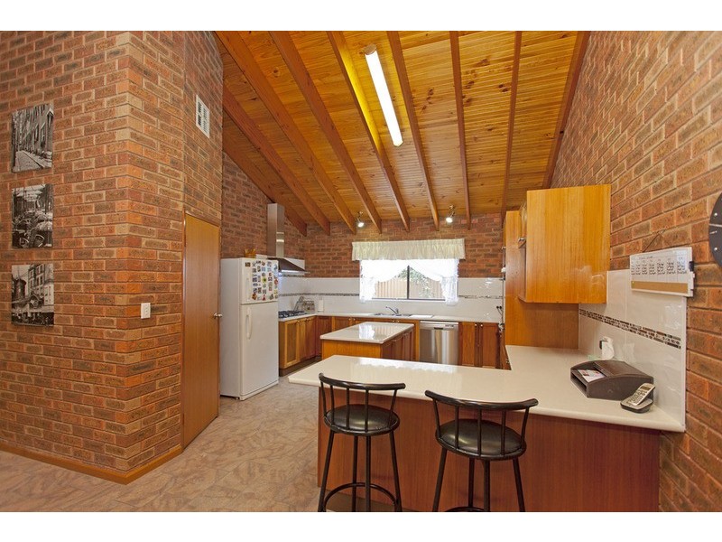 82 Huon Creek  Road, Wodonga VIC 3690