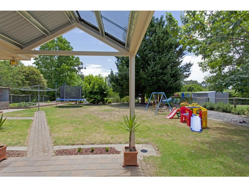 82 Huon Creek  Road, Wodonga VIC 3690