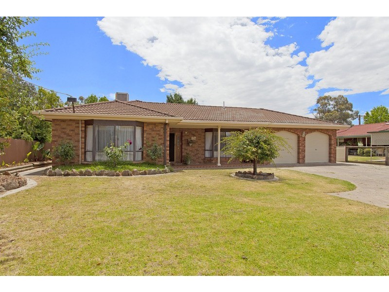 82 Huon Creek  Road, Wodonga VIC 3690