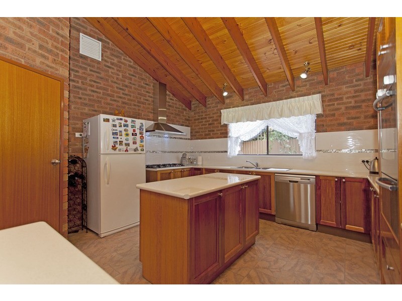 82 Huon Creek  Road, Wodonga VIC 3690