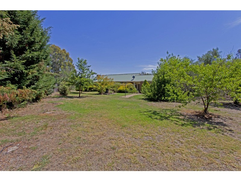 6 Hopwood  Road, Thurgoona NSW 2640