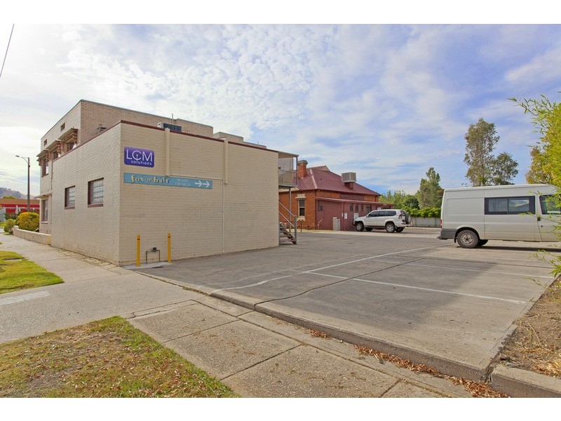 167 Beechworth  Road, Wodonga VIC 3690