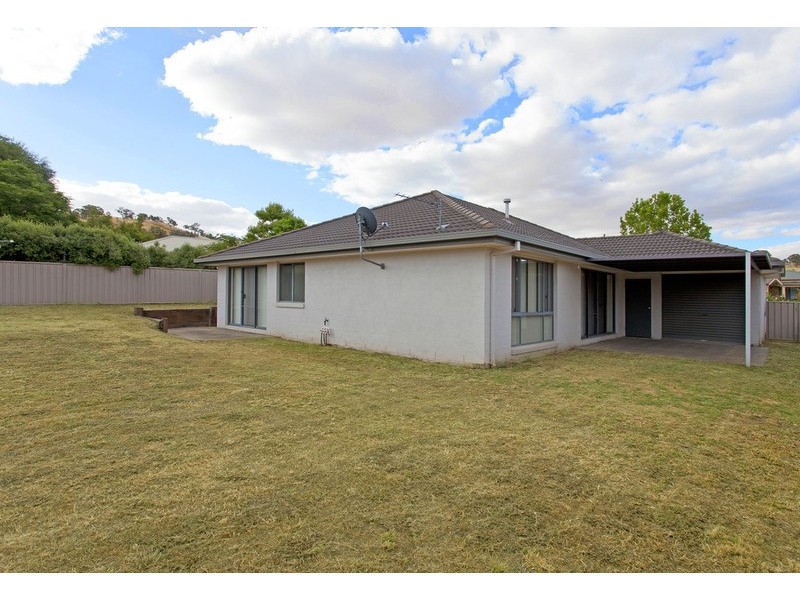 7 Avondale  Drive, Wodonga VIC 3690