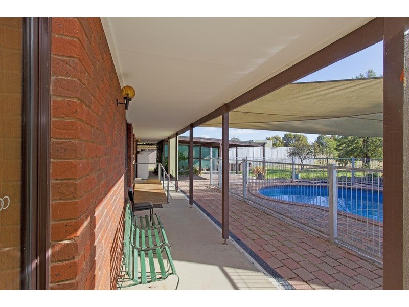 8-12 Gordon Street, Chiltern VIC 3683