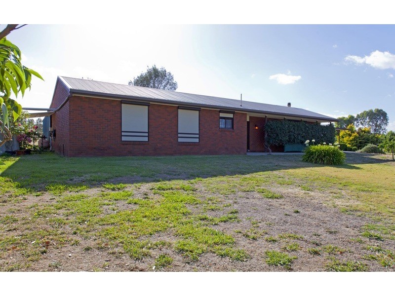 8-12 Gordon Street, Chiltern VIC 3683