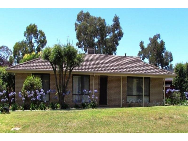 17 Wiltshire Crescent, Wodonga VIC 3690