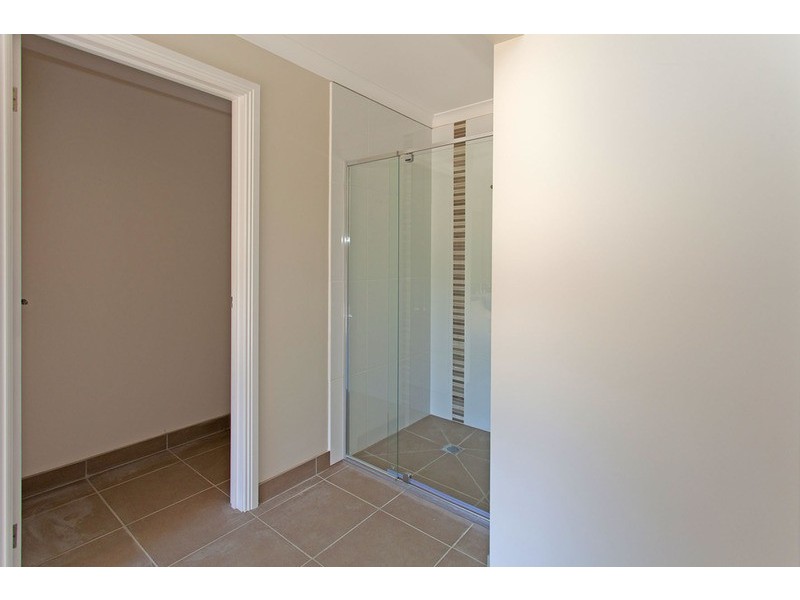 10 Rooney Avenue, Killara VIC 3691