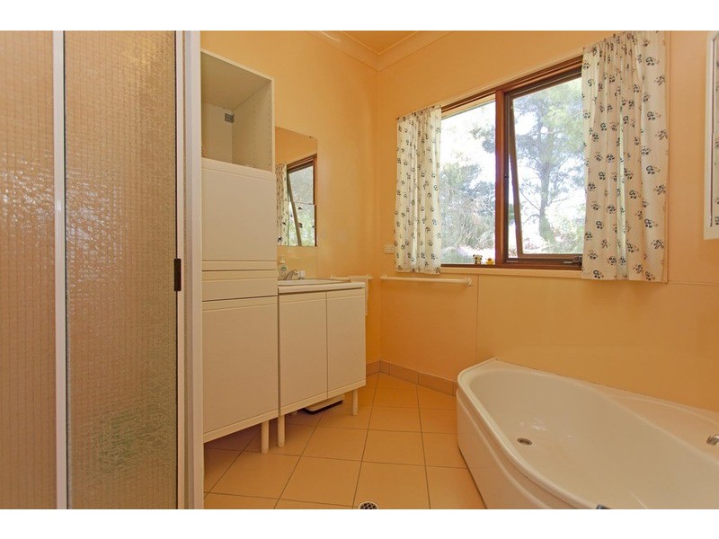 5 McKay Court, Thurgoona NSW 2640