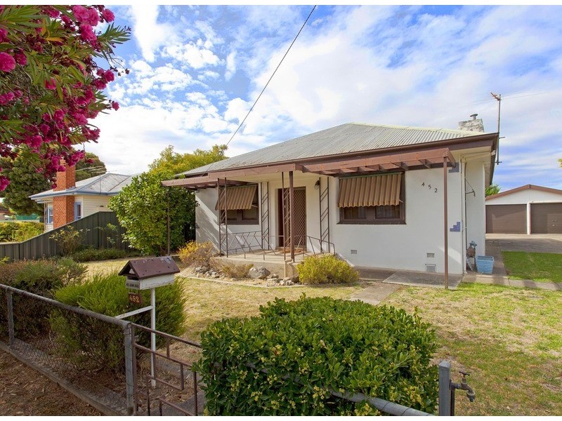 452 McDonald Road, Lavington NSW 2641