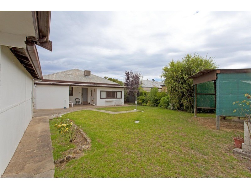 452 McDonald Road, Lavington NSW 2641