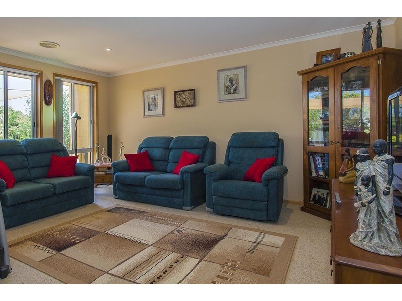 2 Armstrong  Terrace, Wodonga VIC 3690