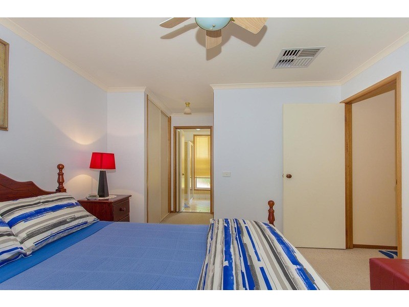 2 Armstrong  Terrace, Wodonga VIC 3690