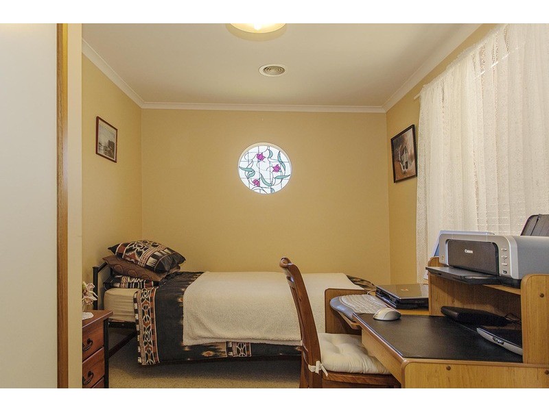 2 Armstrong  Terrace, Wodonga VIC 3690