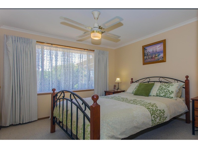 2 Armstrong  Terrace, Wodonga VIC 3690