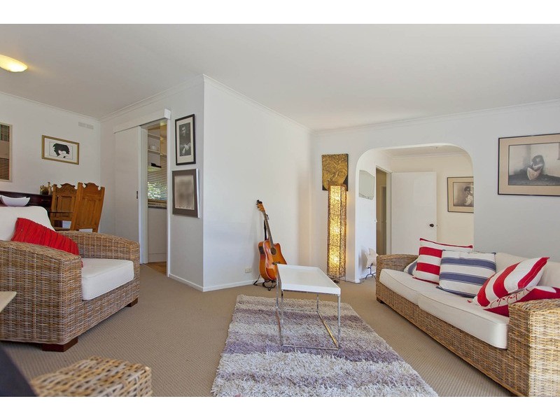 581 Lyne Street, Lavington NSW 2641