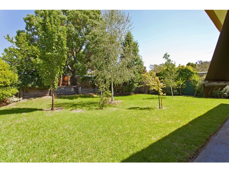 581 Lyne Street, Lavington NSW 2641