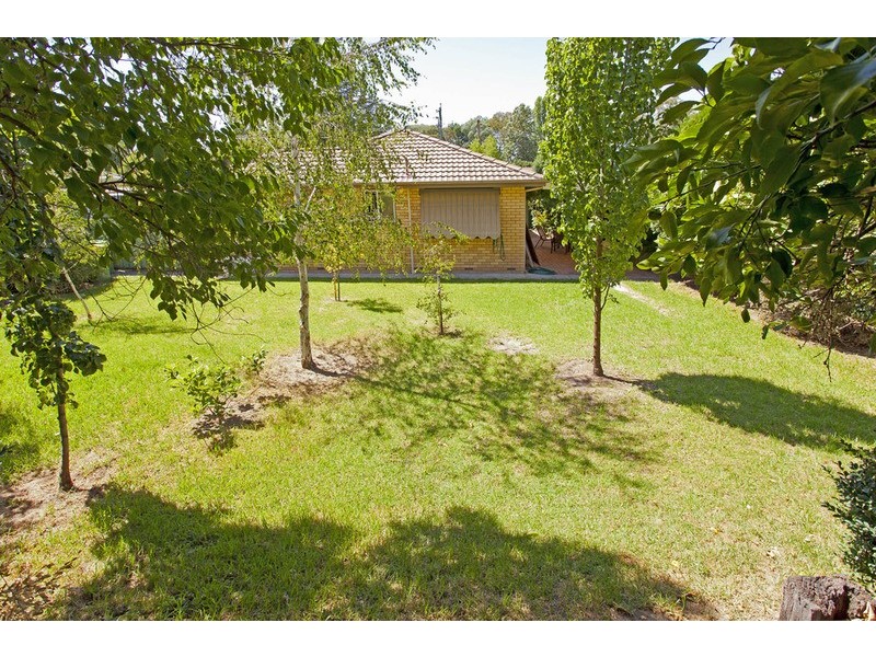 581 Lyne Street, Lavington NSW 2641