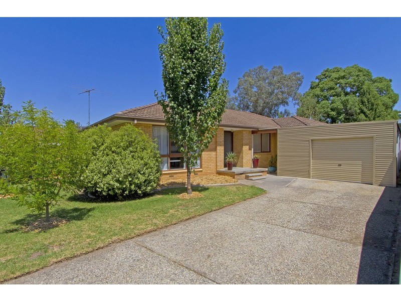 581 Lyne Street, Lavington NSW 2641