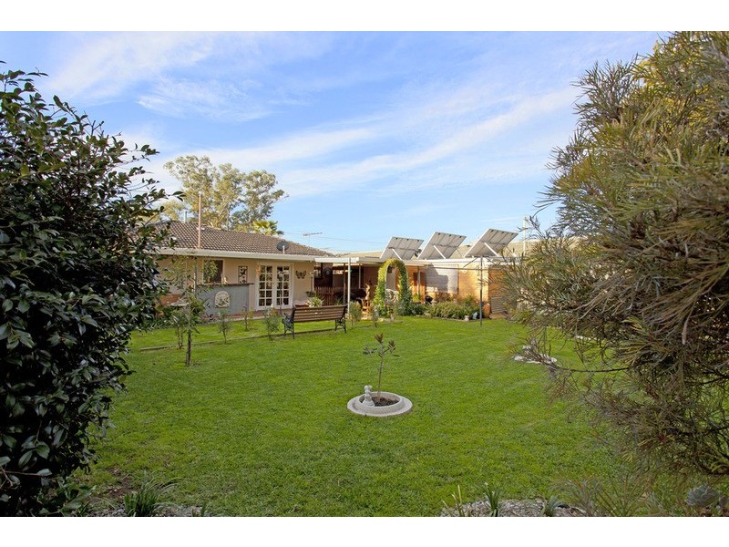 247 Cadell  Street, Albury NSW 2640