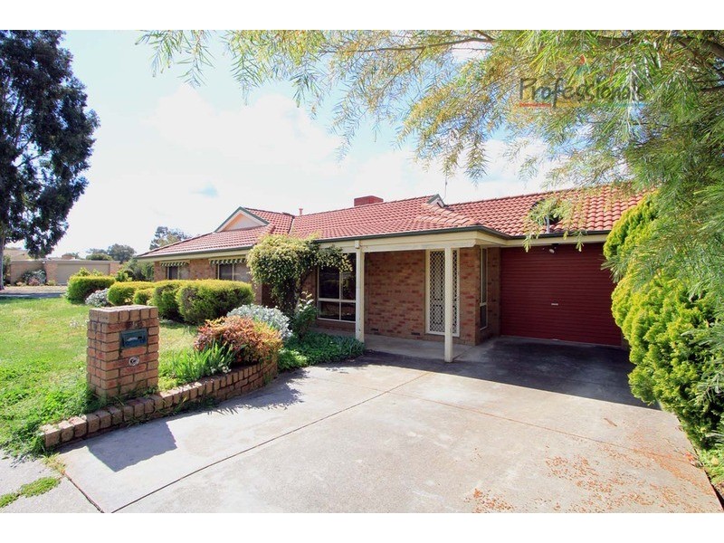 2d Chifley Street, Wodonga VIC 3690