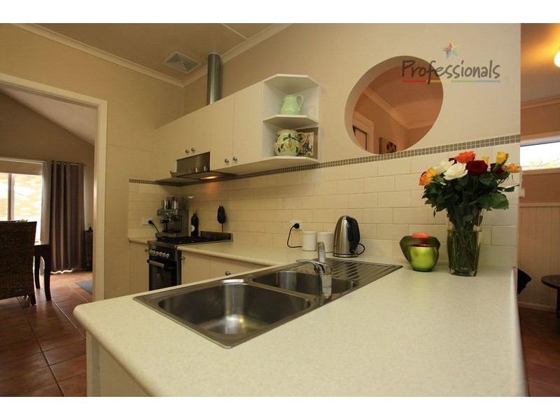 22 Schubert  Crescent, Wodonga VIC 3690
