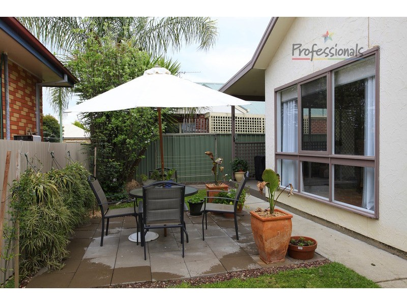 22 Schubert  Crescent, Wodonga VIC 3690