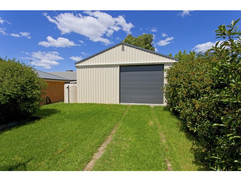 32 Sorrel  Court, Baranduda VIC 3691