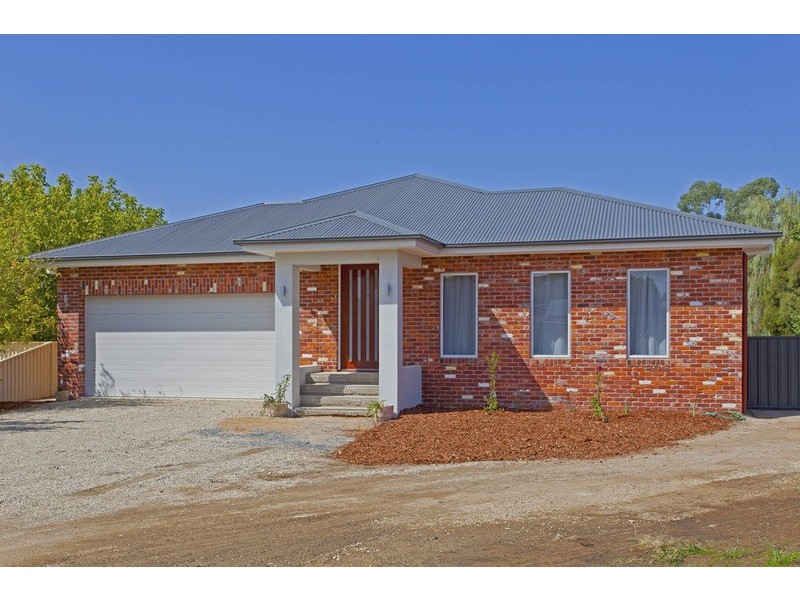 56 Kennedy Street, Howlong NSW 2643