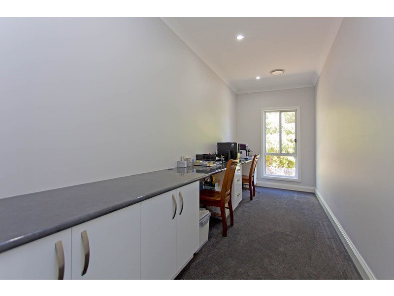 56 Kennedy Street, Howlong NSW 2643